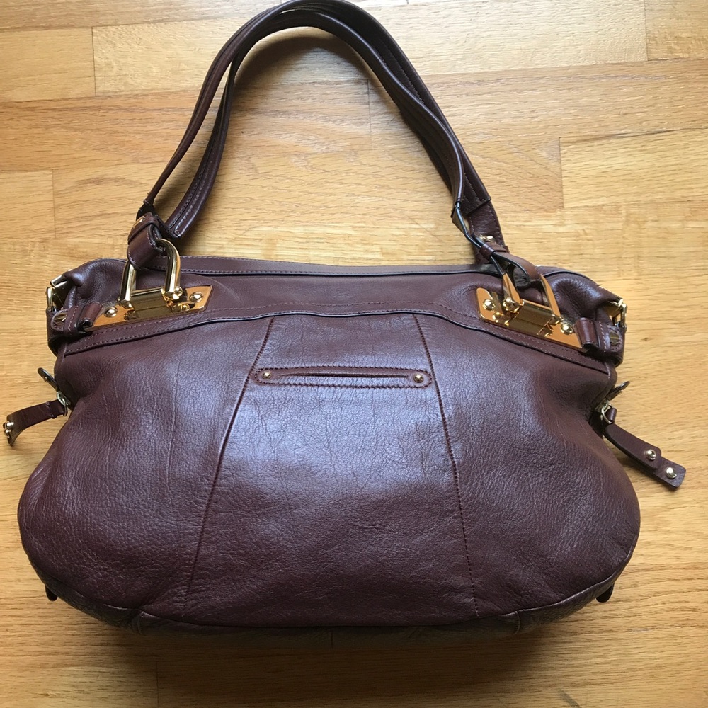 S O L D ..!! 
B Makowsky Brown Bag